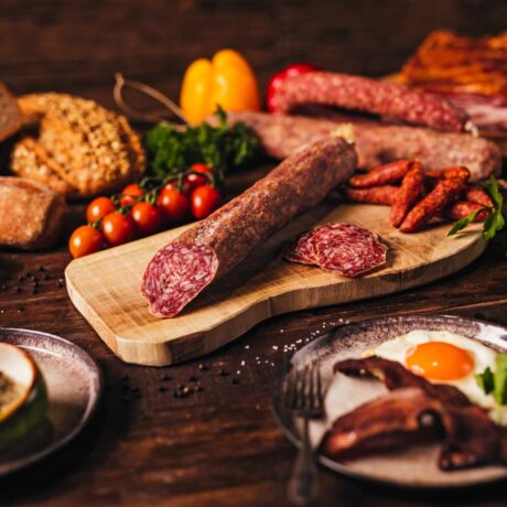 Dicke Stracke – Ahle Wurst aus Nordhessen“, „Anschnitt dicke Stracke – Ahle Wurst